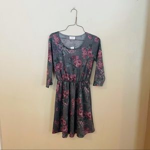 NWT Gray Floral Knit Dress